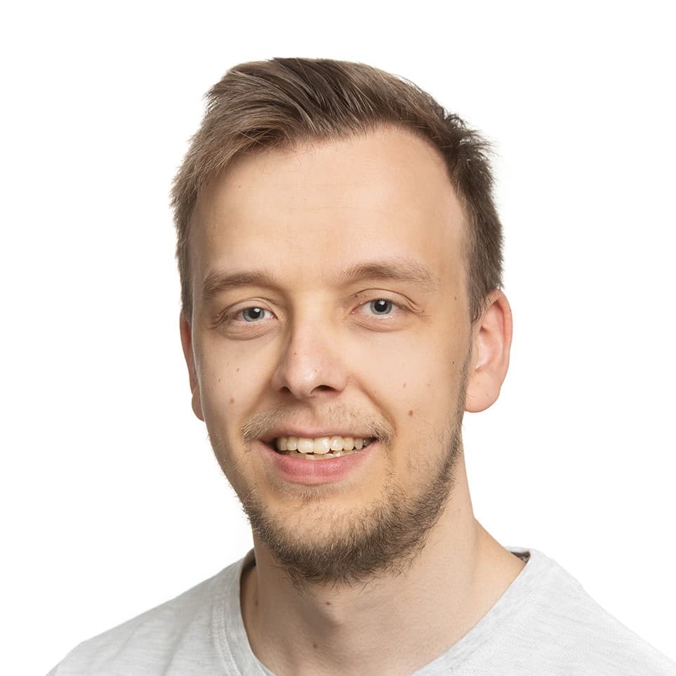 Atte Haarala  — Pihlajalinna