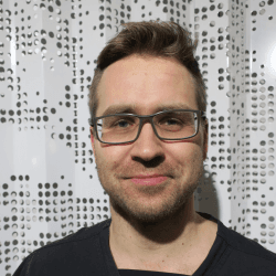 Markku Grönroos  — Pihlajalinna