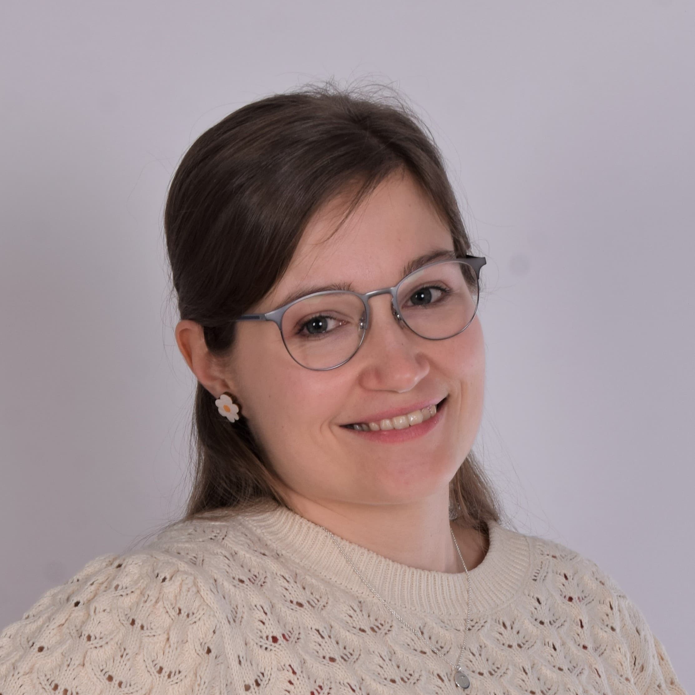 Tytti Tyrväinen  — Pihlajalinna