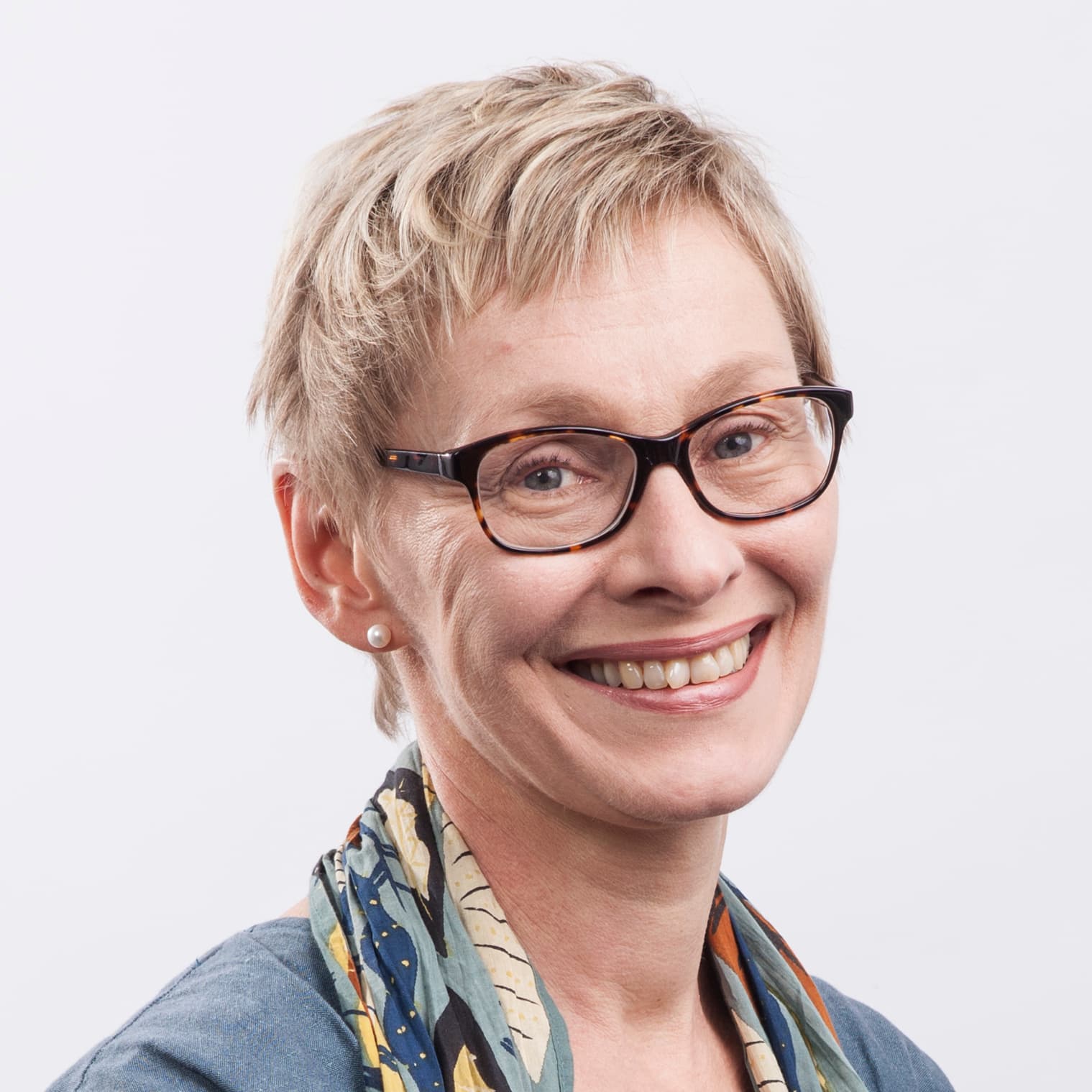 Hanna Lemmetyinen  — Pihlajalinna