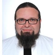 Timo Niskasaari  — Pihlajalinna