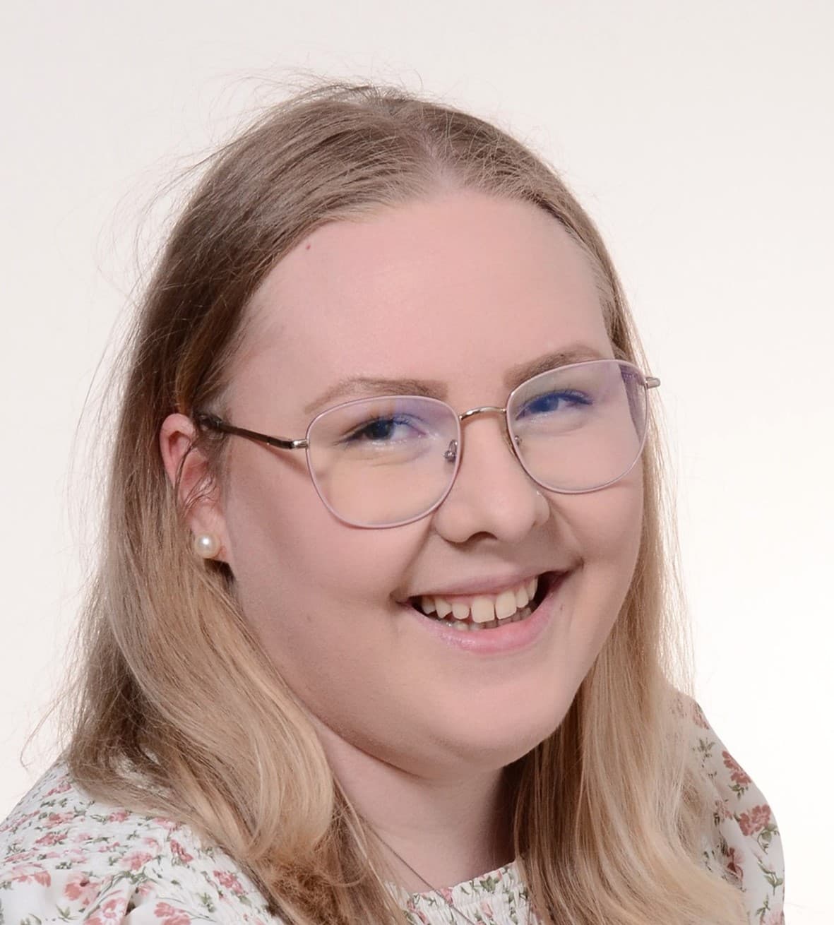 Inka Taruvuori  — Pihlajalinna