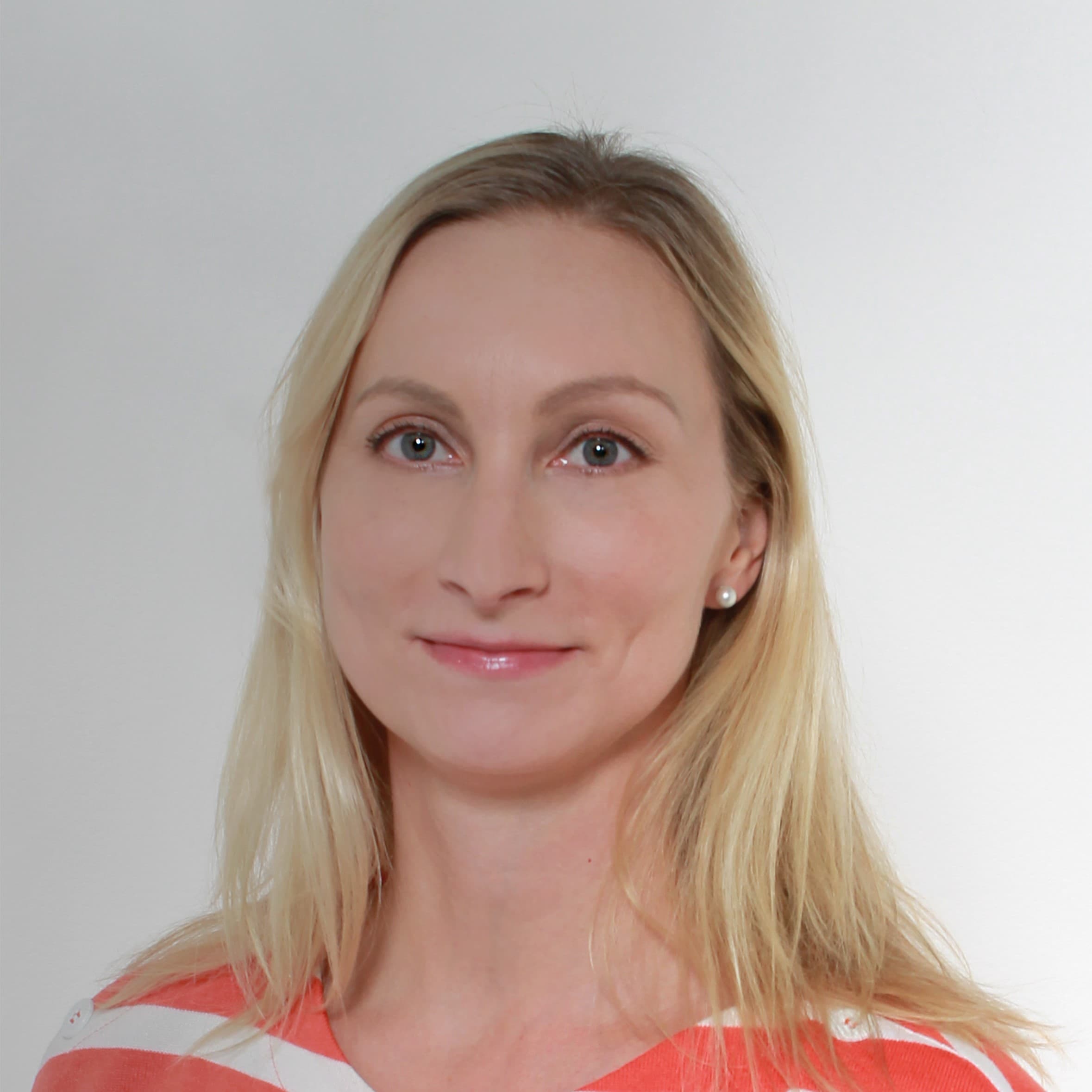 Noora Kökkö  — Pihlajalinna