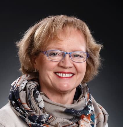 Kirsti Takkunen — Pihlajalinna