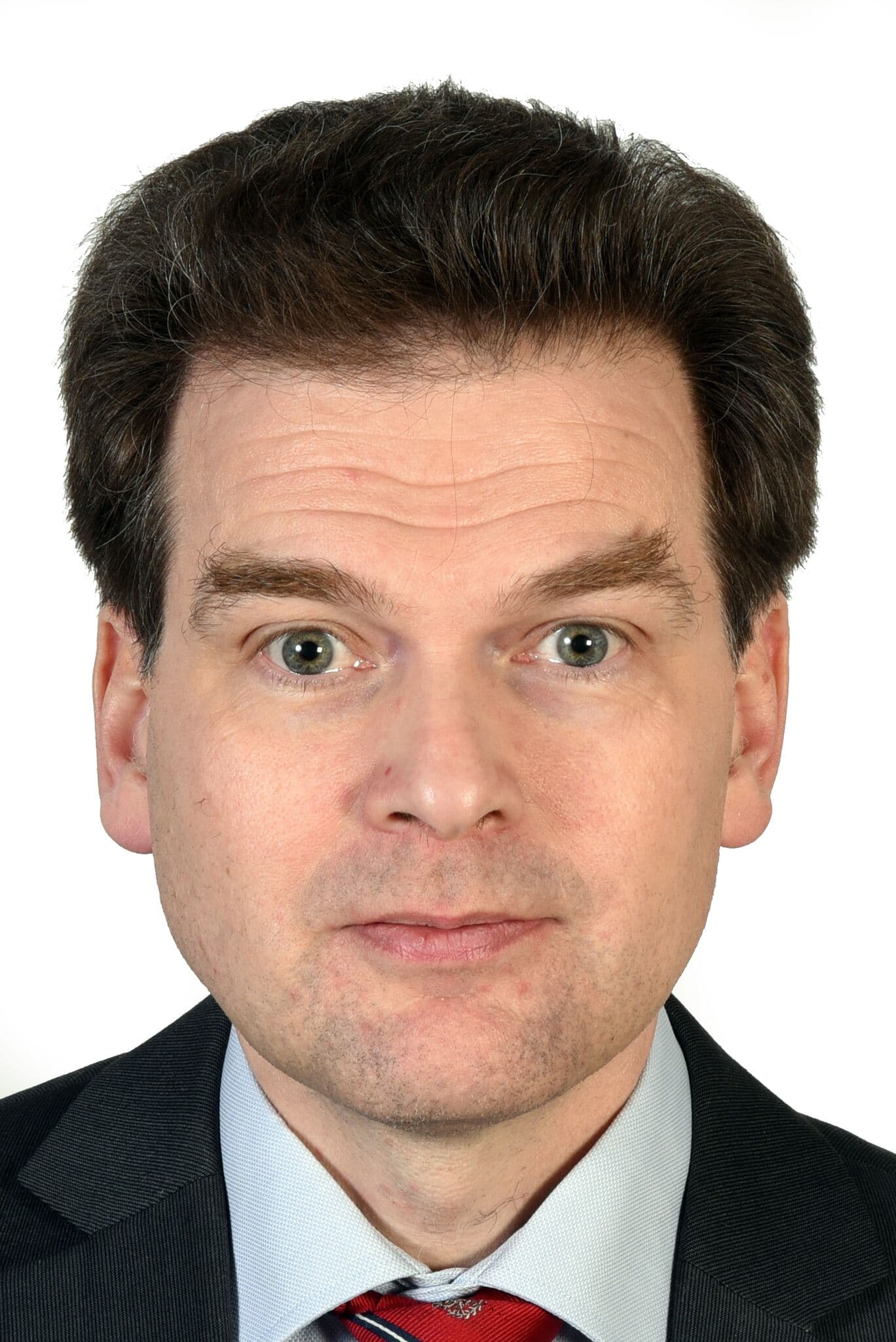 Jari-Vesa Isokotamäki Medicine licentiat — Pihlajalinna