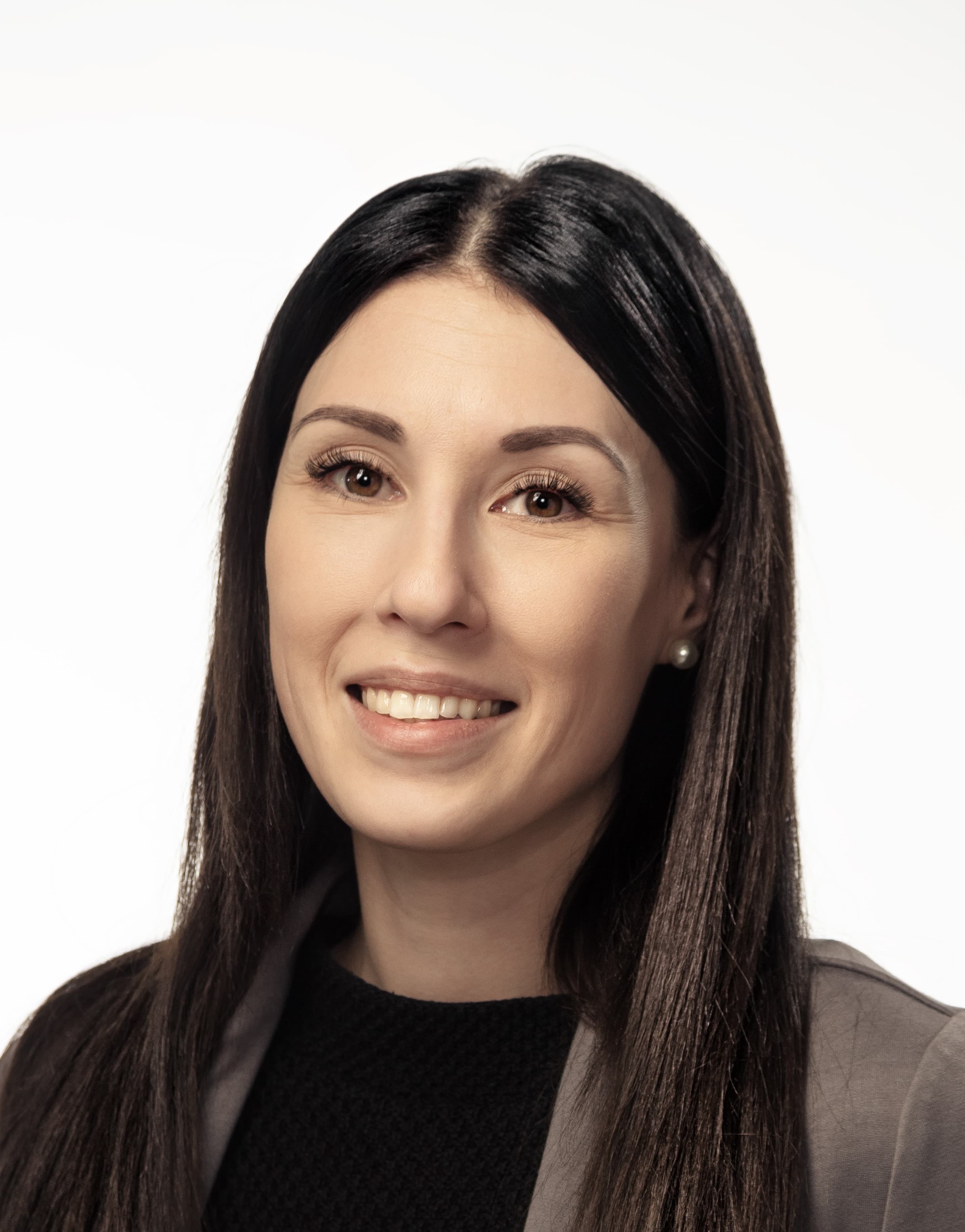 Mediha Elmaci  — Pihlajalinna