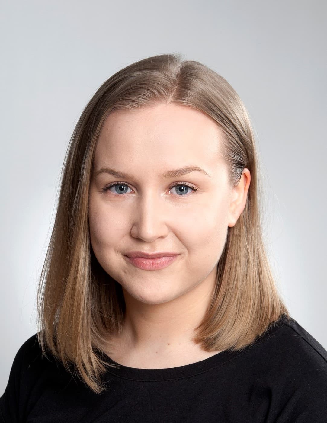 Julia Jokinen  — Pihlajalinna