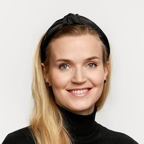 Tiina Löppönen  — Pihlajalinna