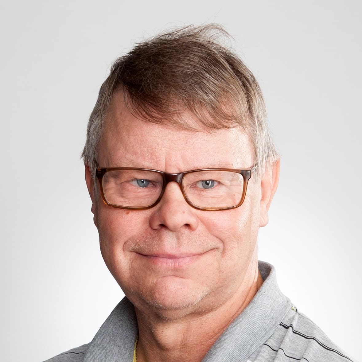 Seppo Poutiainen  — Pihlajalinna