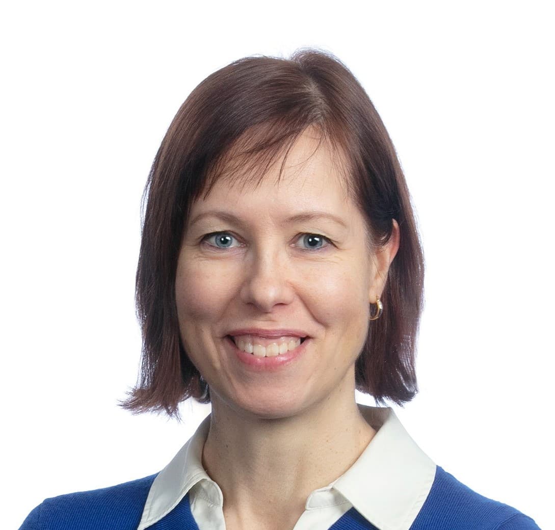 Heli Silvennoinen Medicine doktor — Pihlajalinna