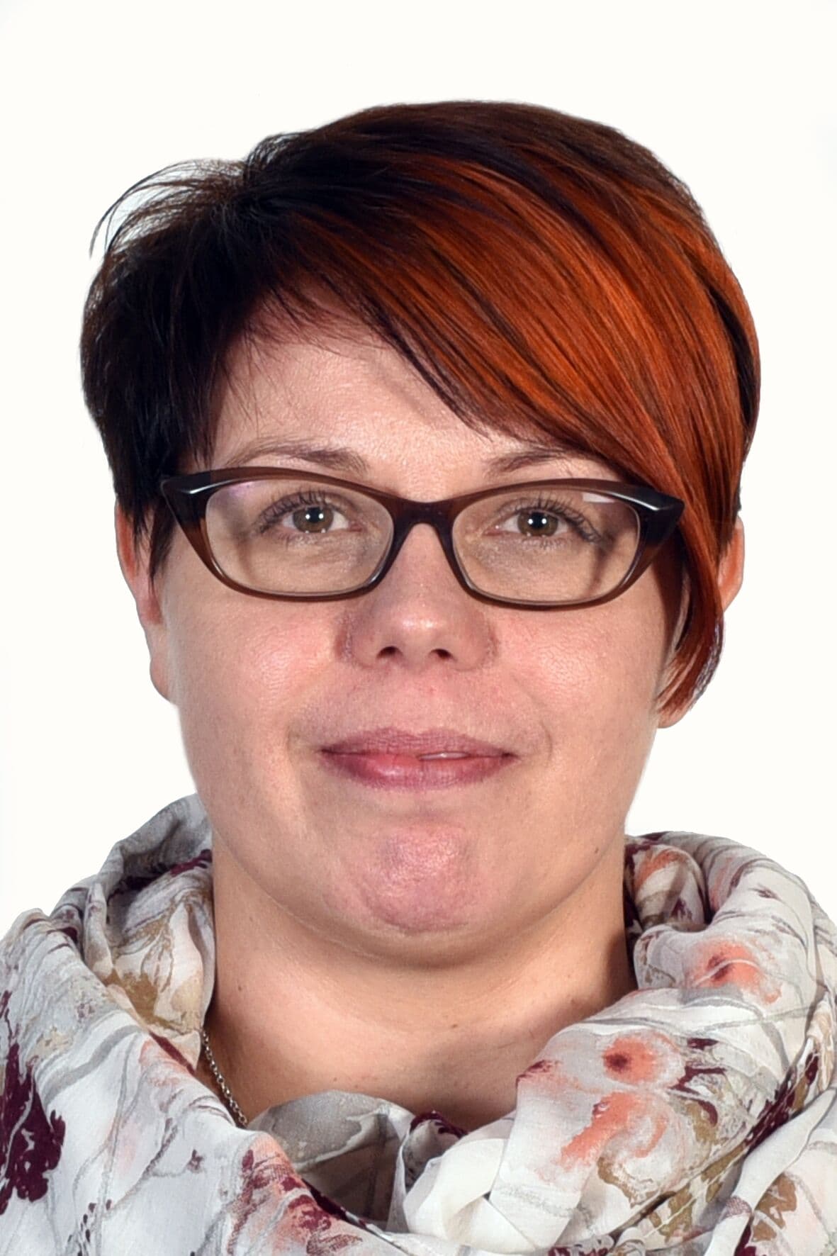 Helinä Kirmo  — Pihlajalinna