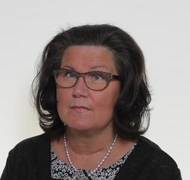 Raisa Korkalainen-Levy  — Pihlajalinna