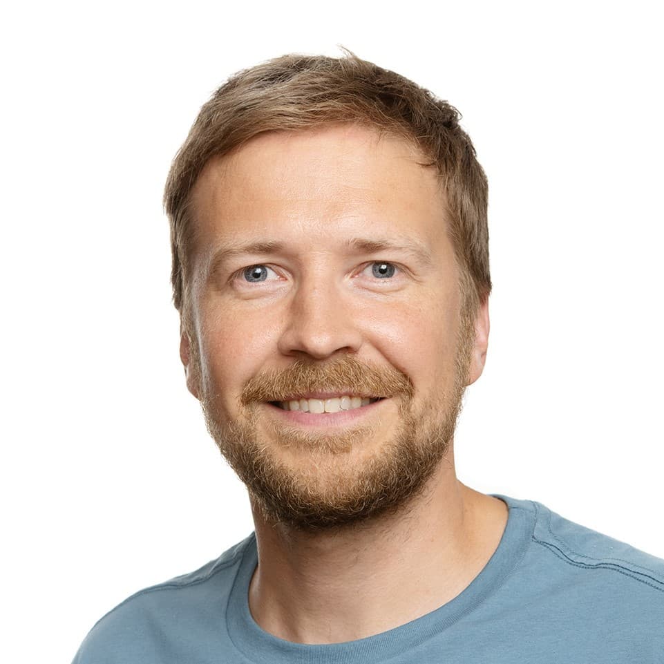 Lasse Korpi  — Pihlajalinna