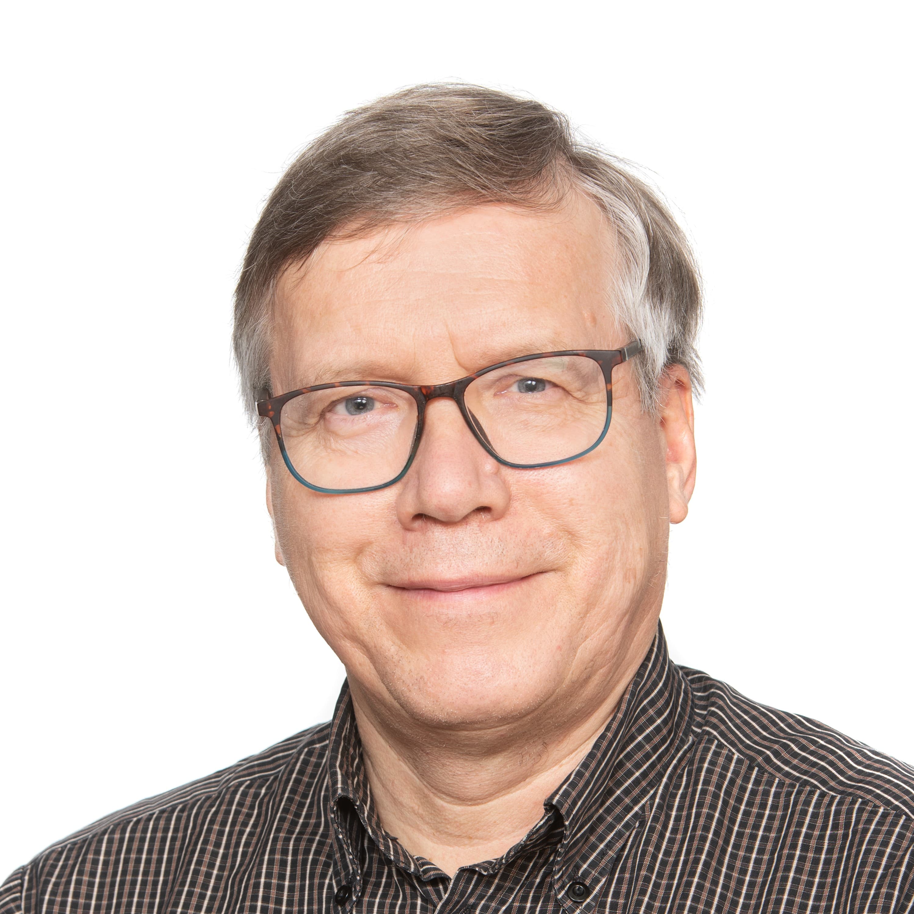 Esa Rouhe  — Pihlajalinna