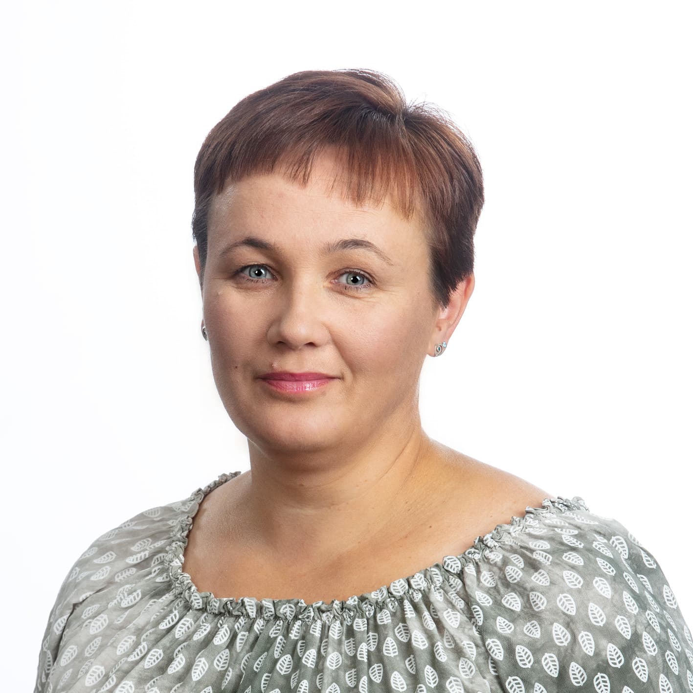 Elina Hyytinen — Pihlajalinna