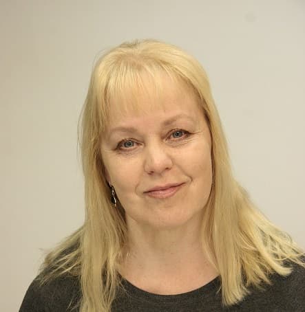 Pirjo Leinonen Medicine licentiat — Pihlajalinna