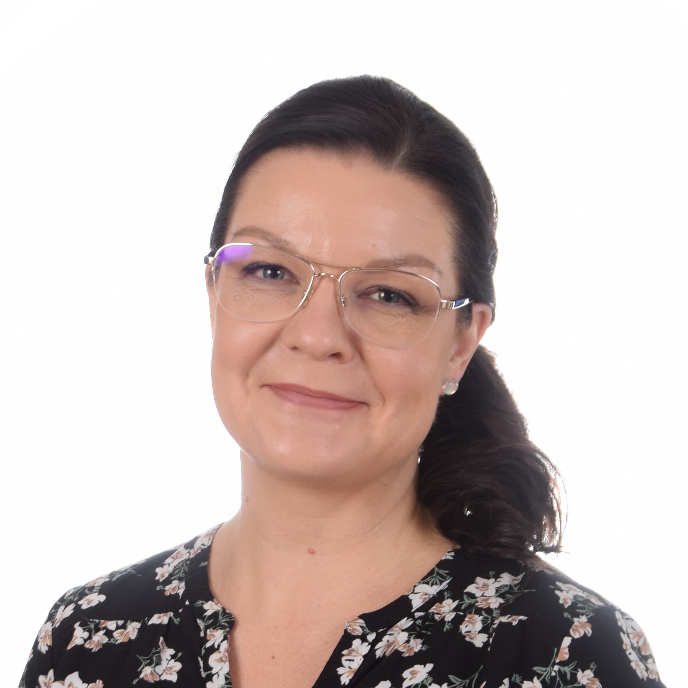 Jonna Ohisalo — Pihlajalinna