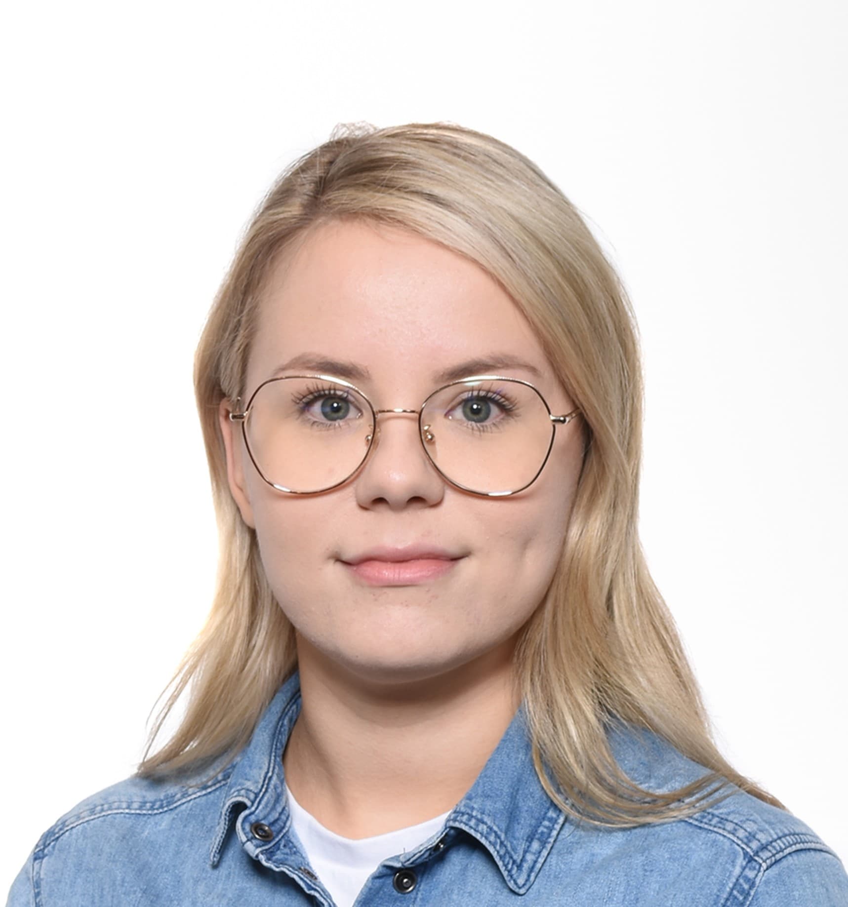 Essi Marttinen — Pihlajalinna