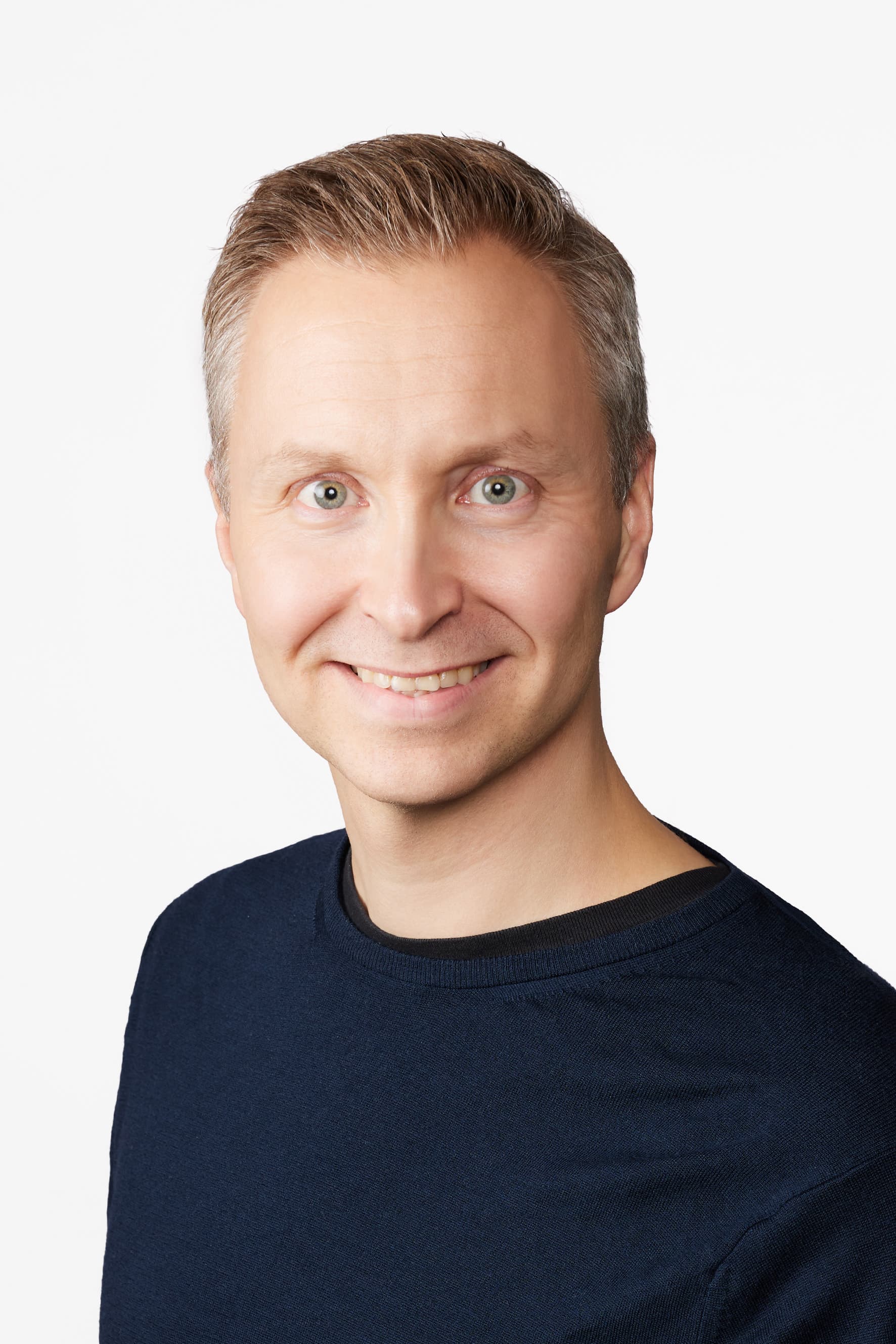 Timo Lenkkeri — Pihlajalinna