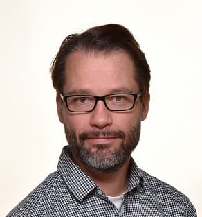 Jussi Kiehelä — Pihlajalinna