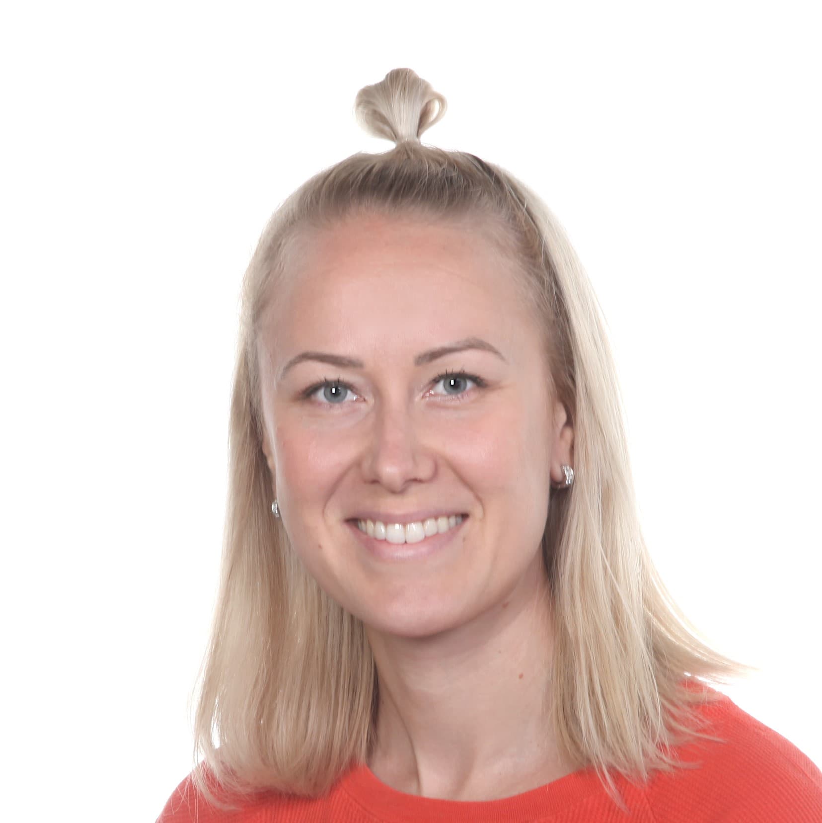 Sini Kuosmanen — Pihlajalinna