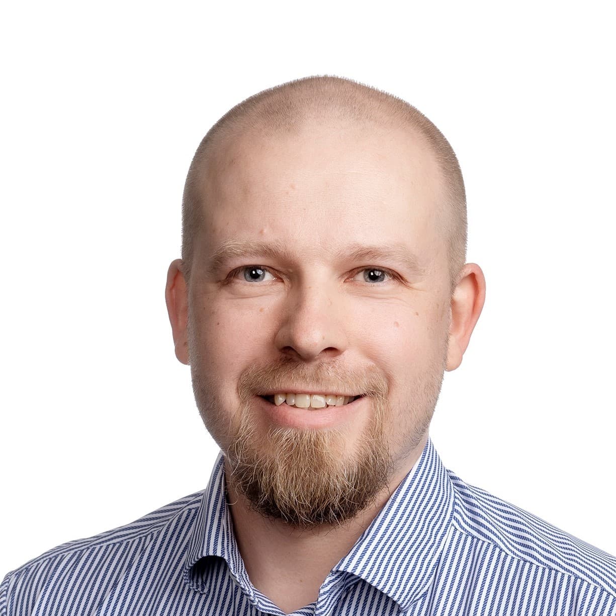 Lauri Kangasaho Medicine licentiat — Pihlajalinna