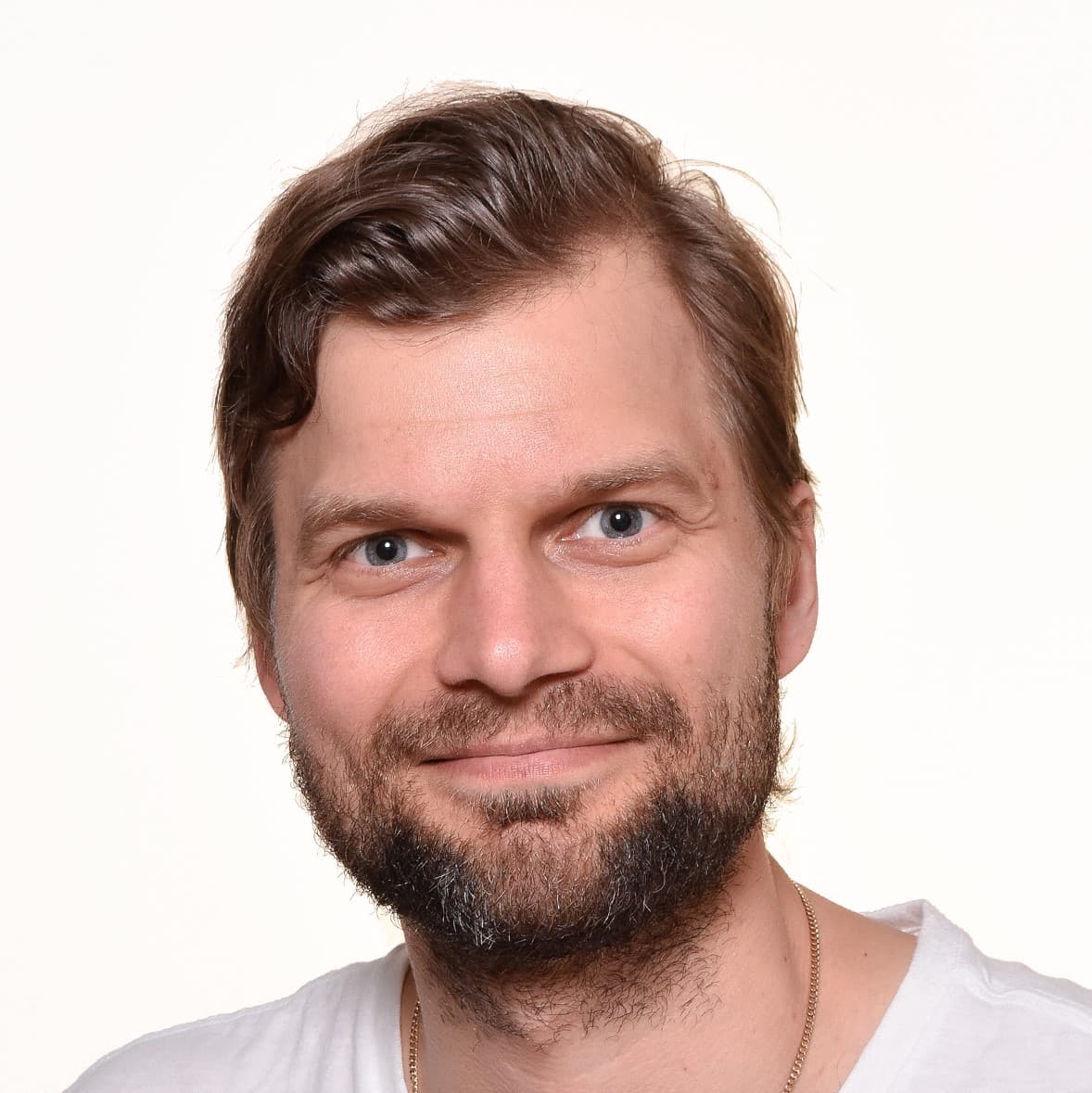 Juhana Rautiola Medicine och kirurgie doktor — Pihlajalinna