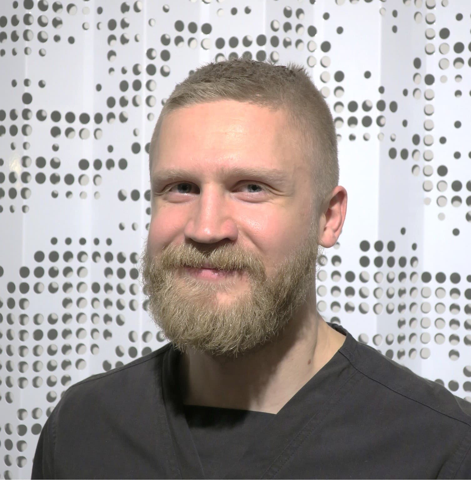 Joni Hirsimäki — Pihlajalinna