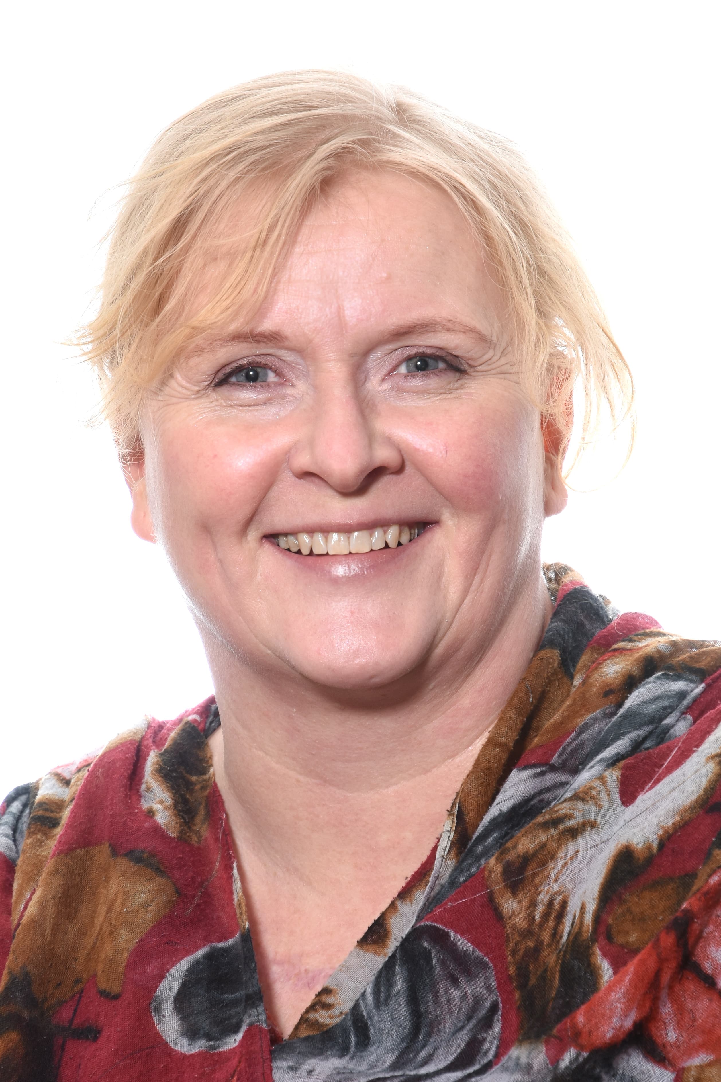 Anna Mari Mäkelä — Pihlajalinna