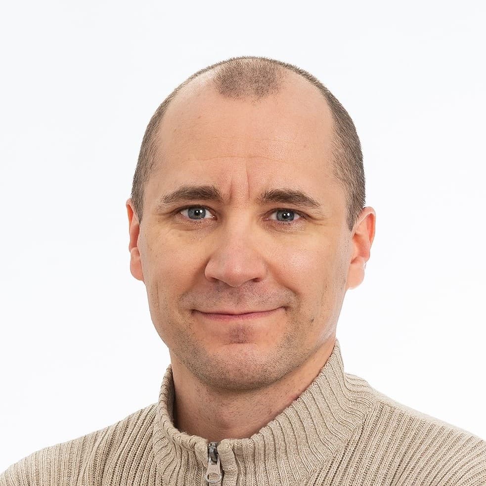 Sakari Unga Medicine licentiat — Pihlajalinna