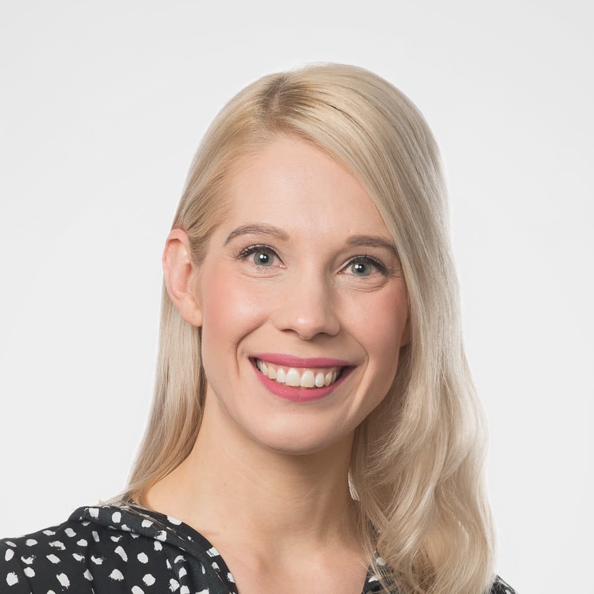 Emmi Pentti-Tiiri — Pihlajalinna