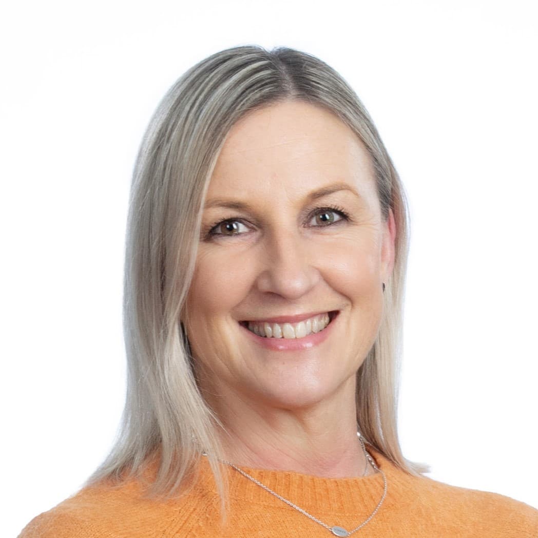 Pia Kalpamaa — Pihlajalinna