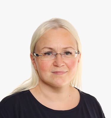 Anna Heiskanen Medicine licentiat — Pihlajalinna