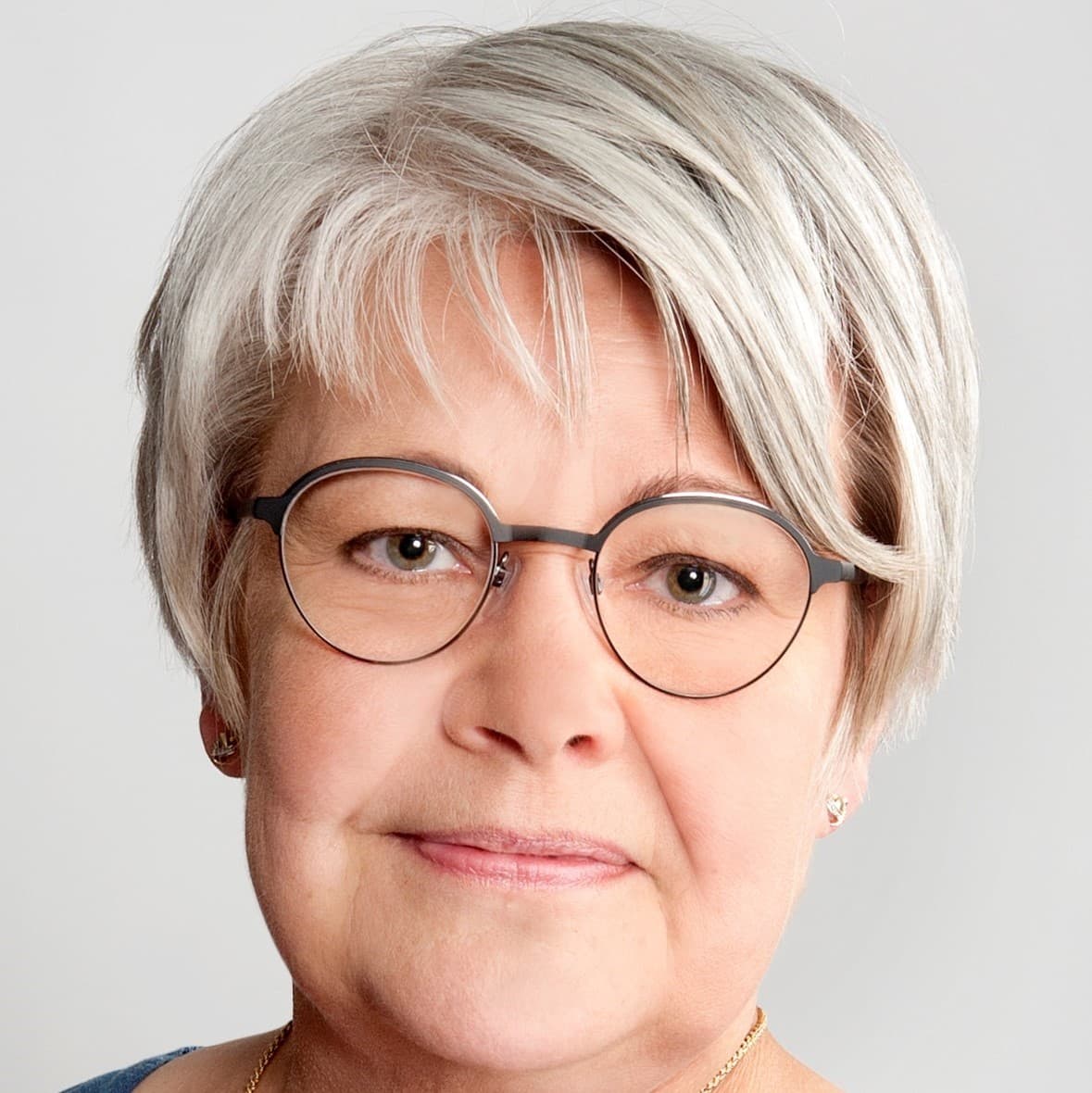 Anne Miettinen — Pihlajalinna