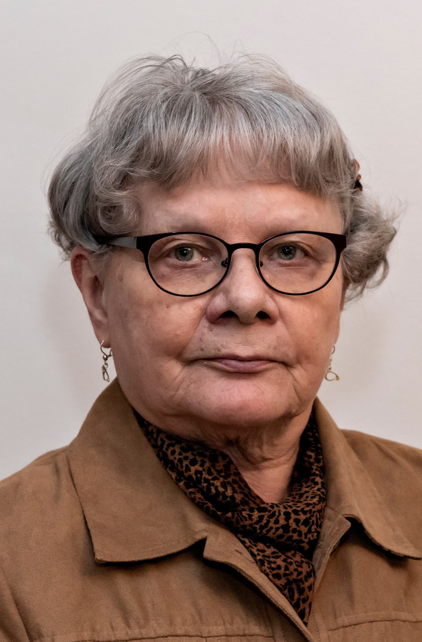 Riitta Luosujärvi — Pihlajalinna