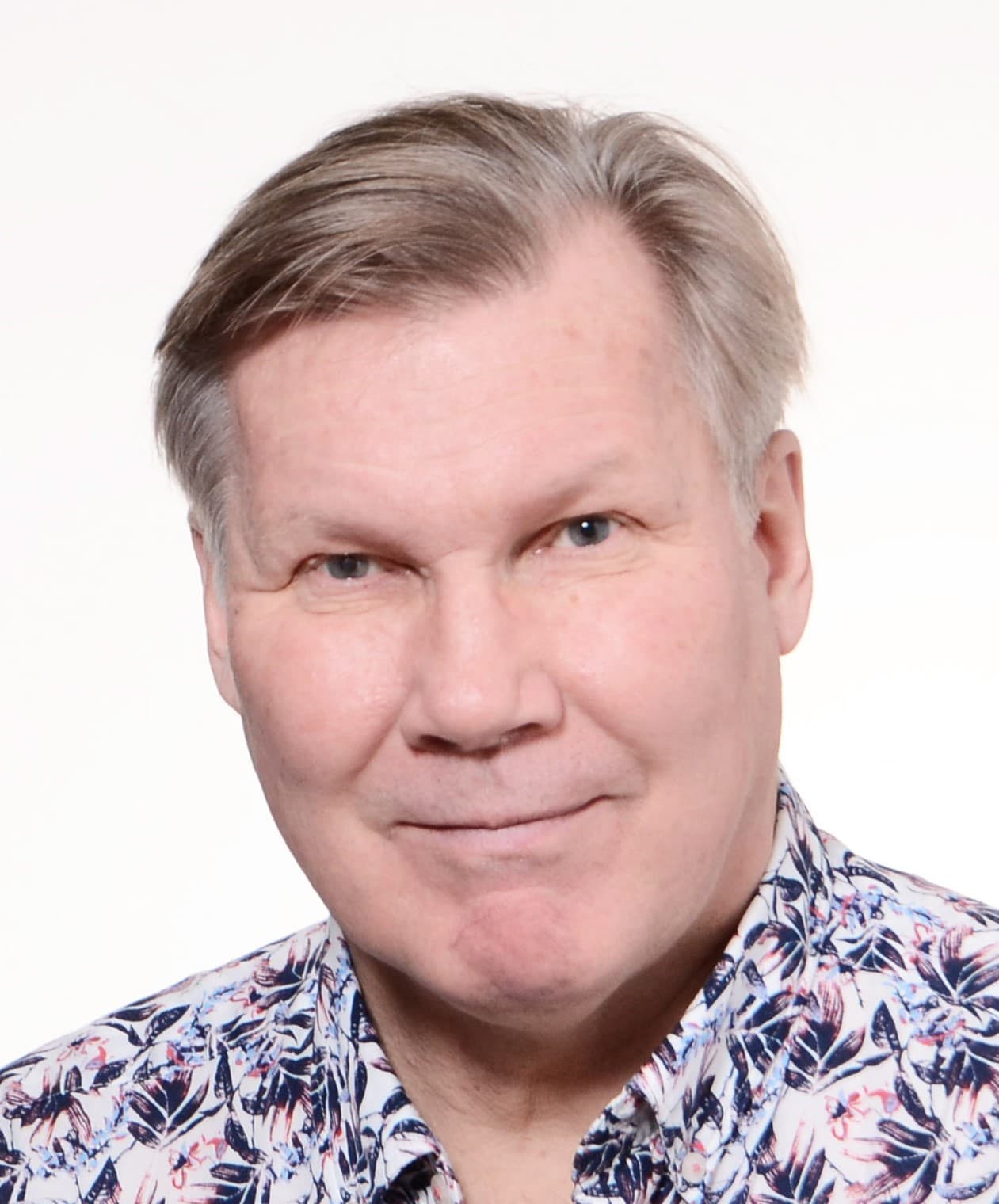 Petri Mattila Docent, Medicine och kirurgie doktor — Pihlajalinna