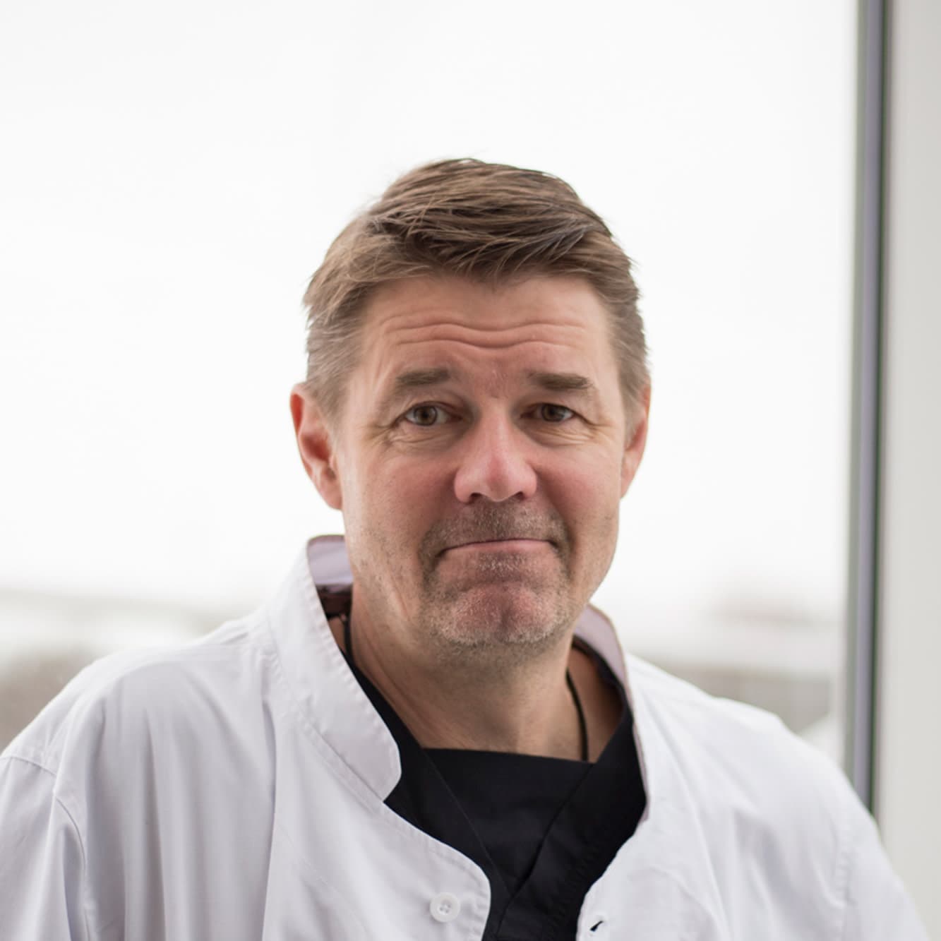 Yrjänä Nietosvaara — Pihlajalinna