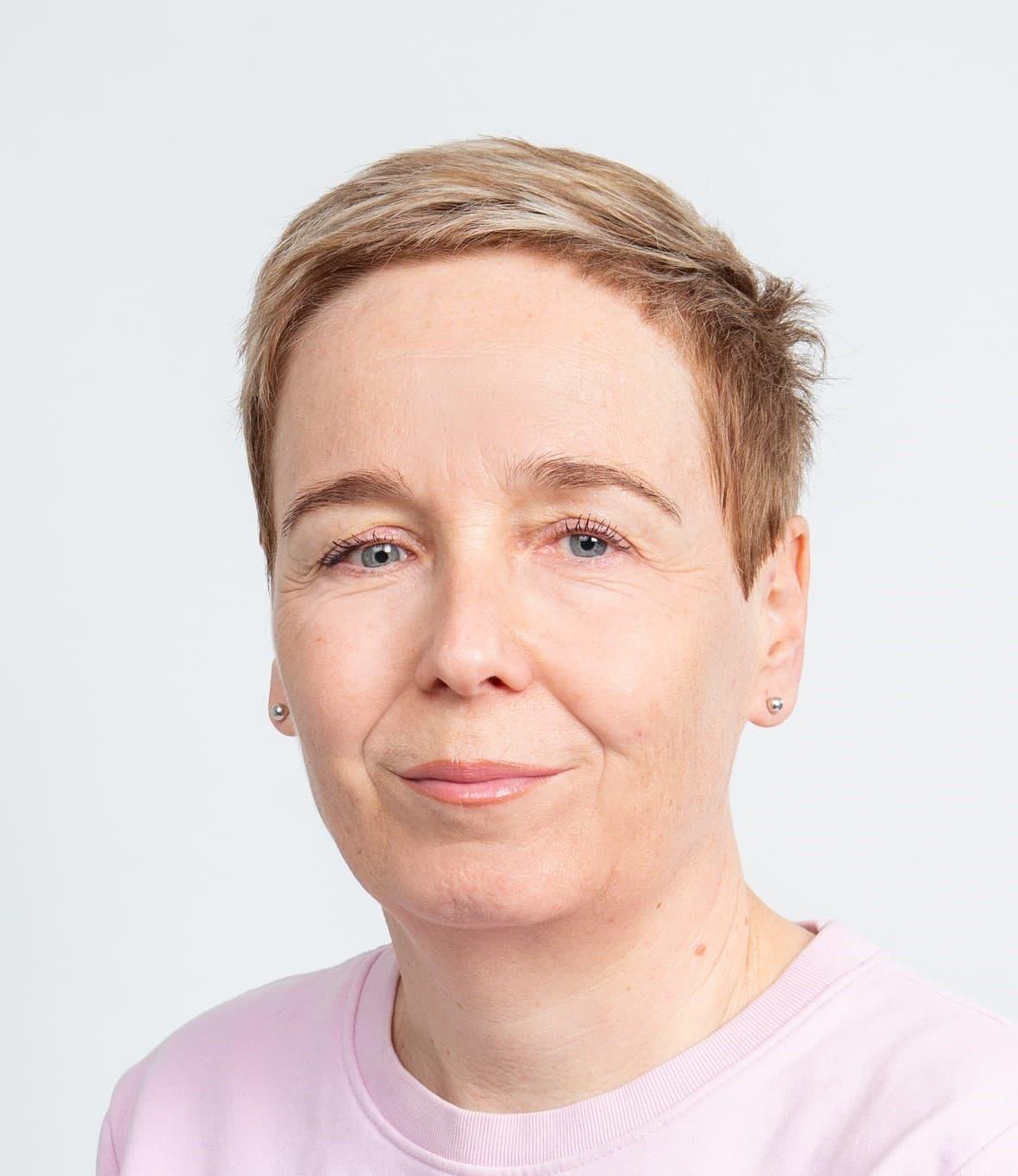 Sanna Silvennoinen — Pihlajalinna