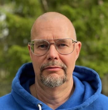 Jyrki Laeslahti Medicine licentiat — Pihlajalinna