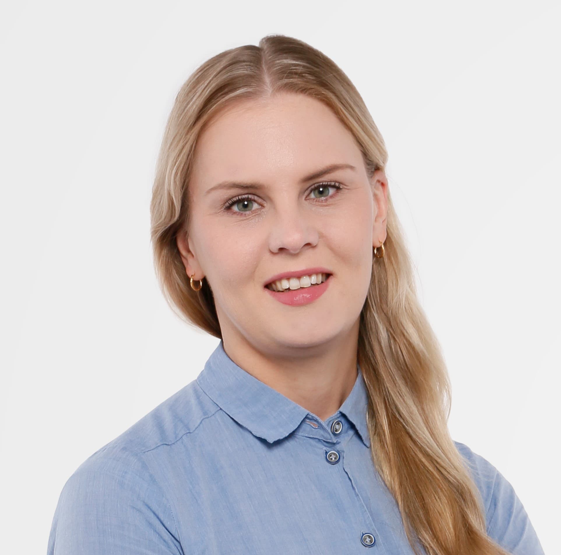 Iina Tuomainen Medicine doktor — Pihlajalinna