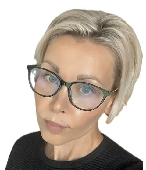 Anne Lahdenkauppi — Pihlajalinna