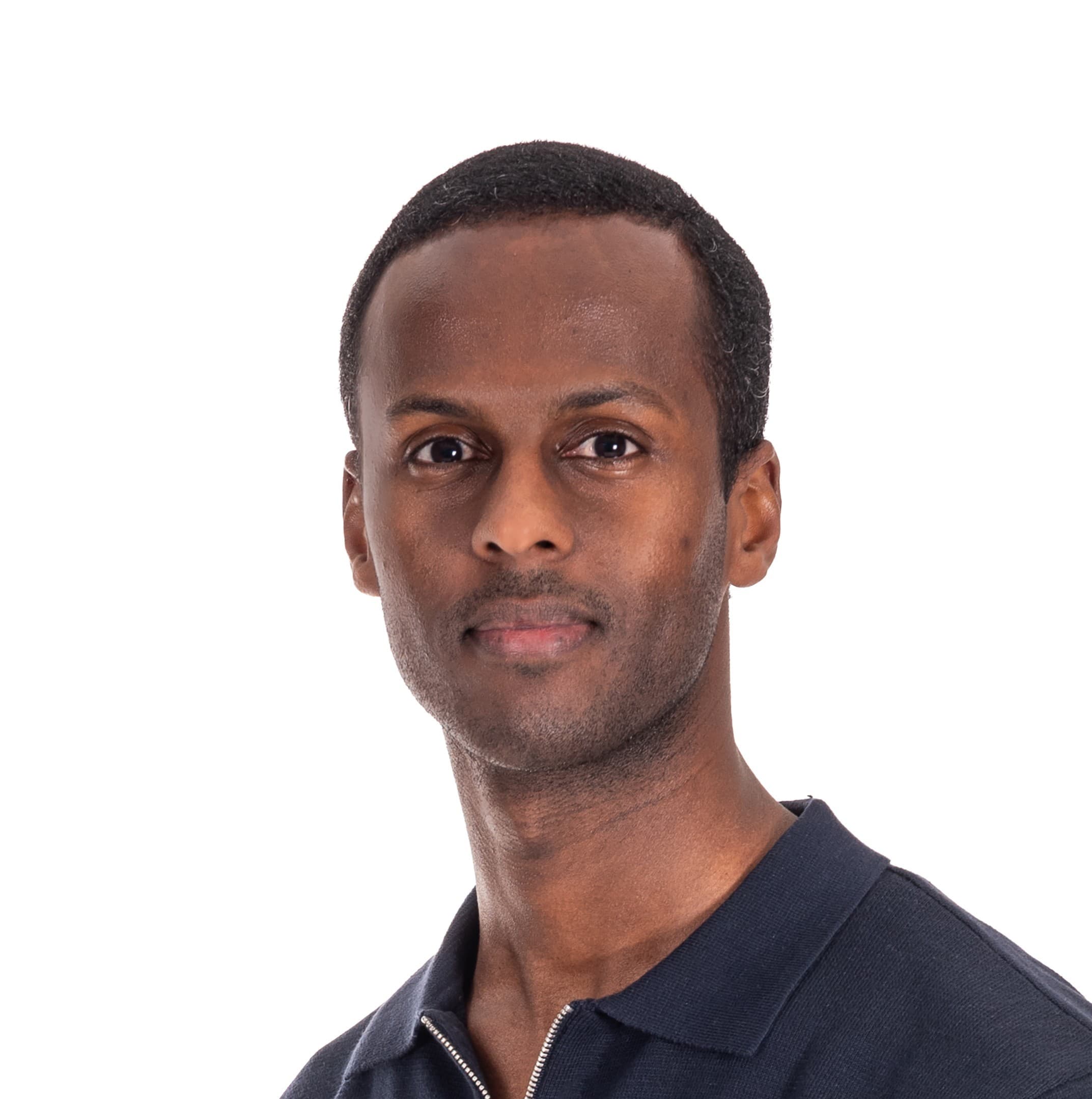 Khalid Dool Muuse Abdillahi Medicine licentiat — Pihlajalinna