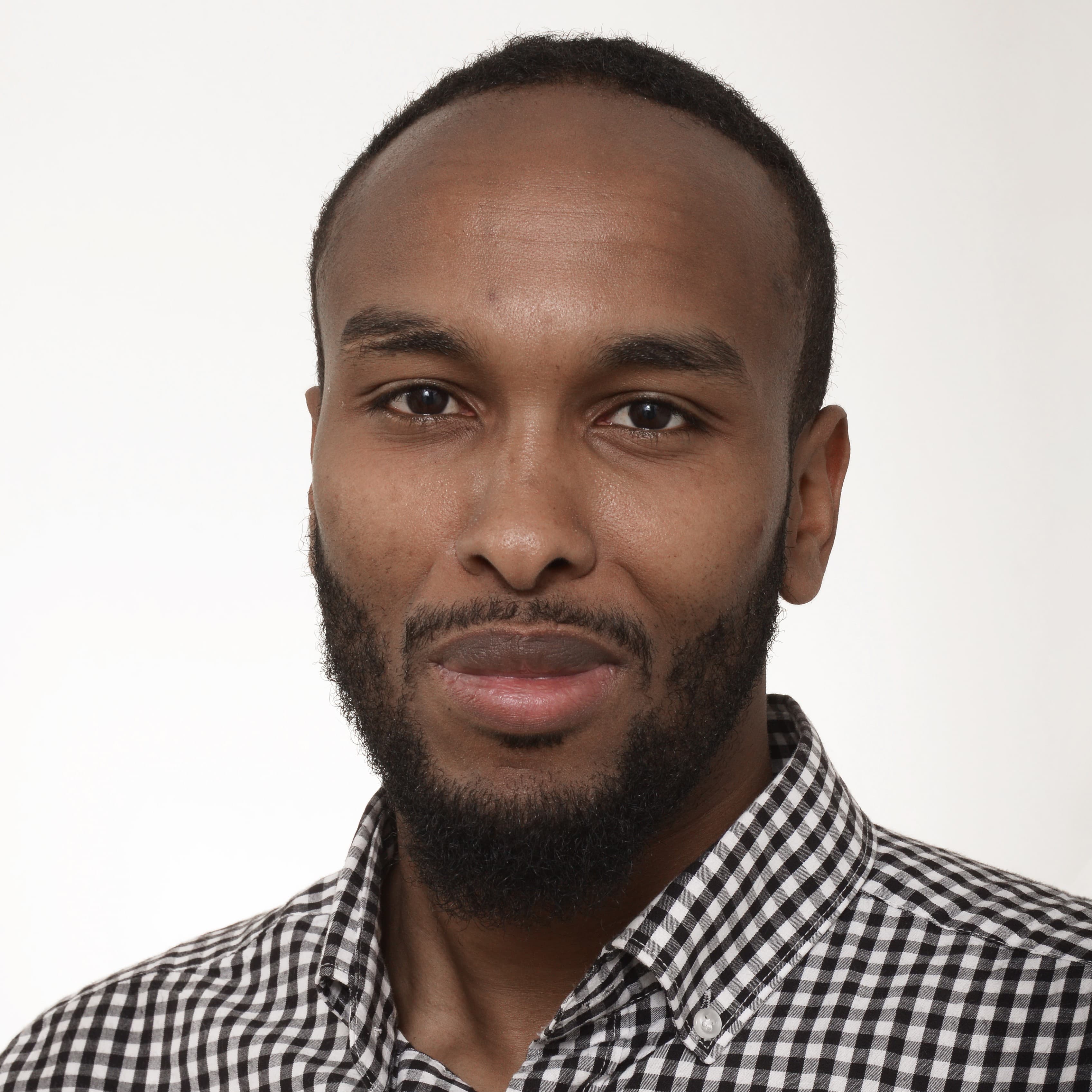 Mohamud Aden — Pihlajalinna