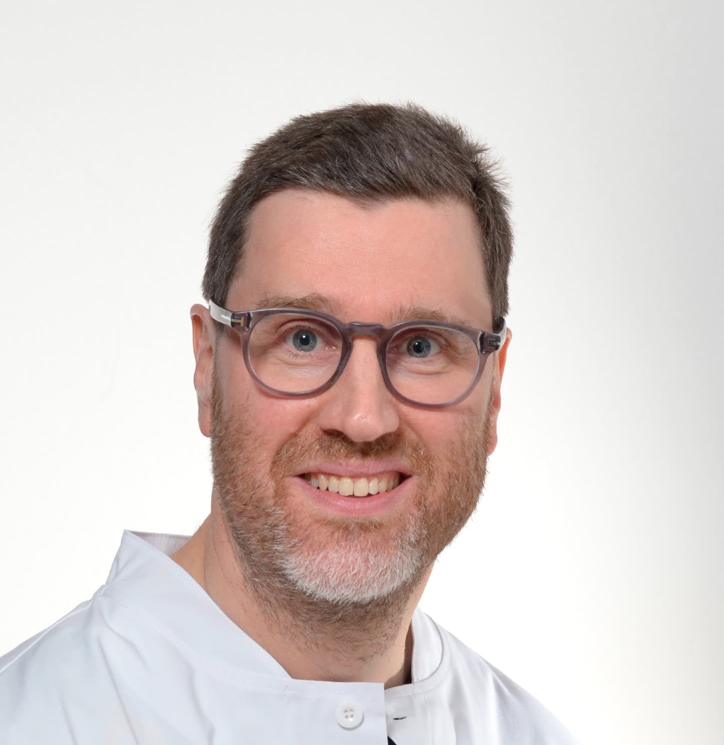 Antti Kivelä Medicine doktor — Pihlajalinna