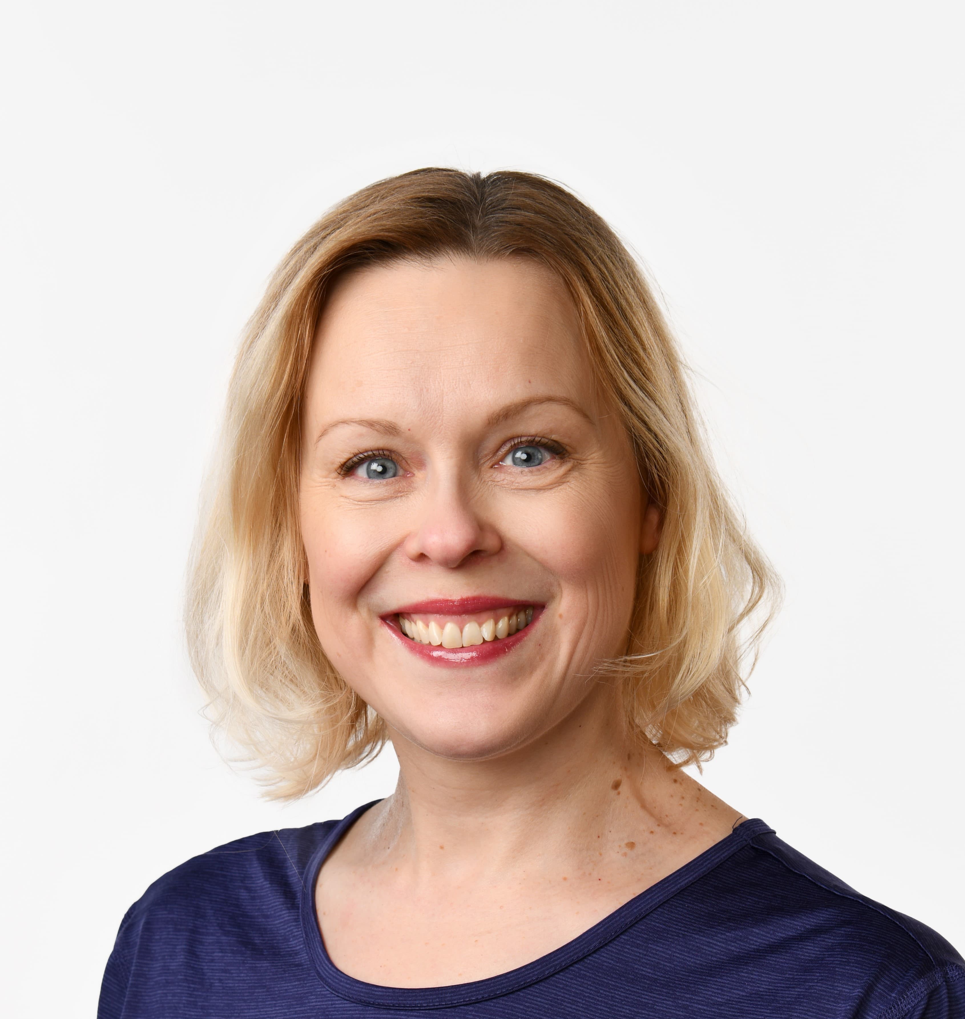 Heta Oksaharju — Pihlajalinna