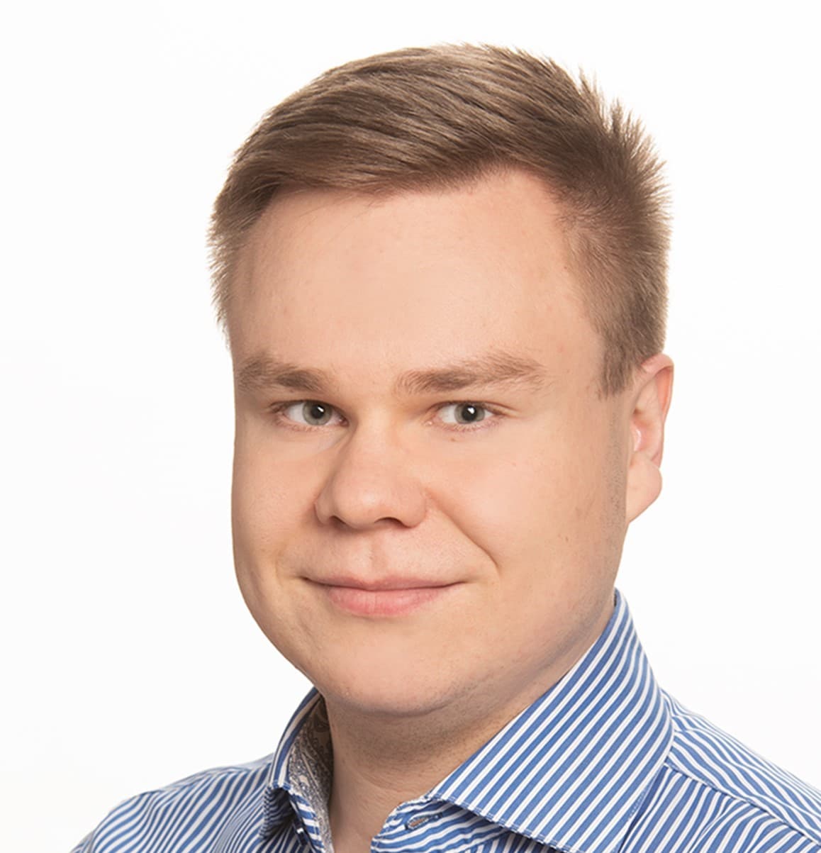 Juuso Rossi, Lääketieteen lisensiaatti — Pihlajalinna